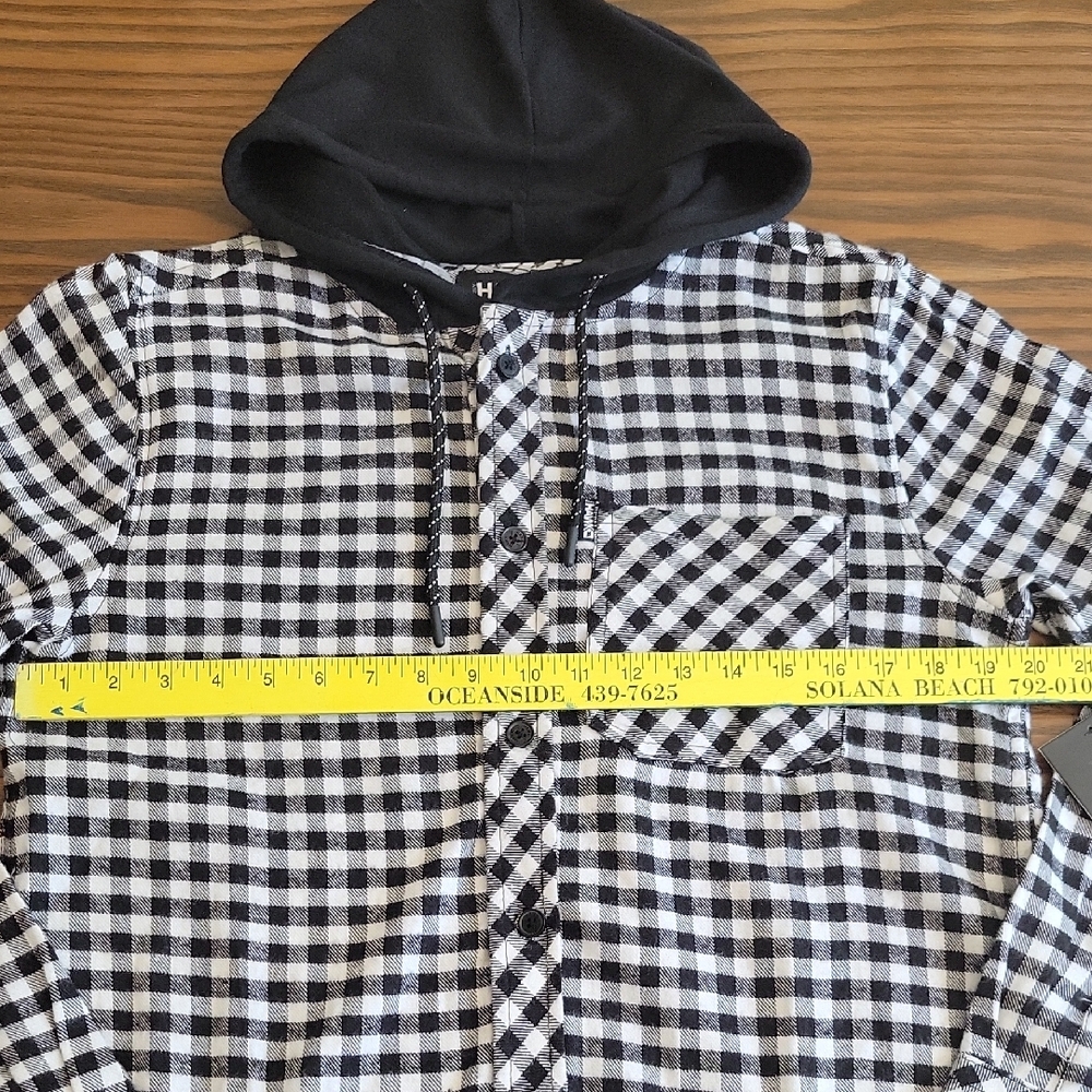 NWT-- TONY HAWK Men's Black and White Checkered Hoodie Shirt | Size: M - Picture 8 of 11